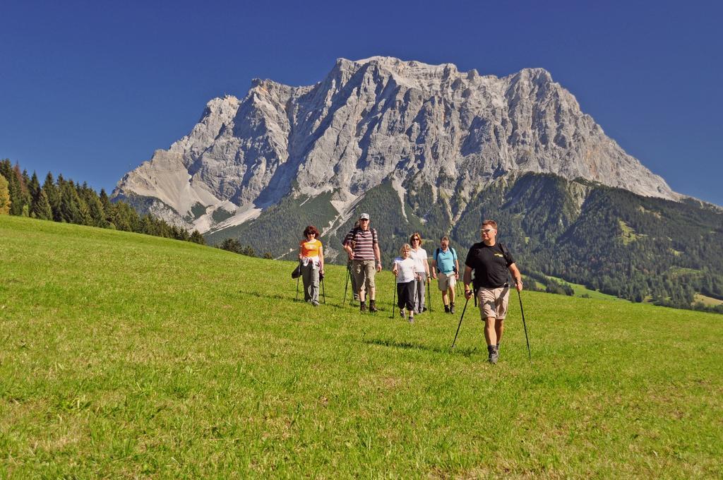 Hotel Alpen Residence Ehrwald Kültér fotó