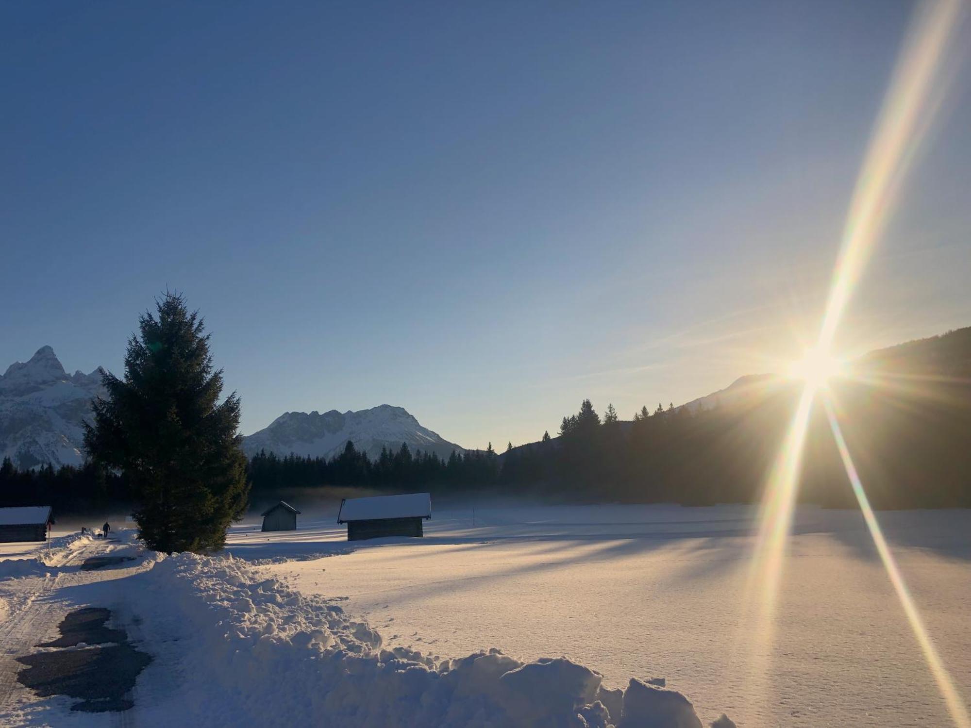 Hotel Alpen Residence Ehrwald Kültér fotó