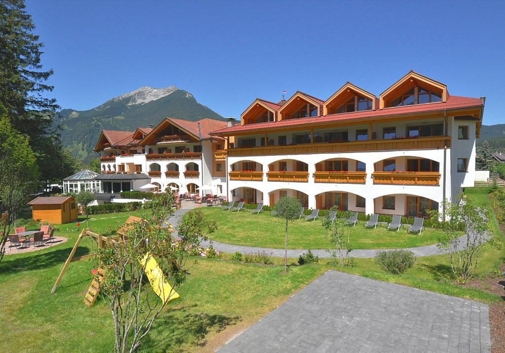 Hotel Alpen Residence Ehrwald Kültér fotó
