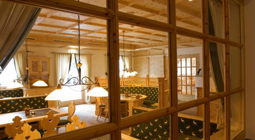 Hotel Alpen Residence Ehrwald Kültér fotó